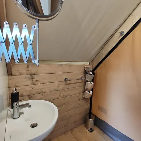 Lieve Agriglamping Experience Luxury tent Albosaggia