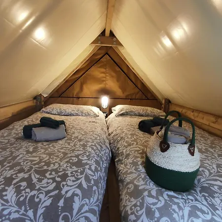Lieve Agriglamping Experience Luxury tent